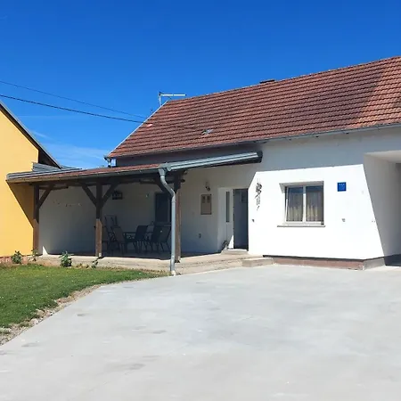 Holiday House Krizanovic Zagreb Exterior photo