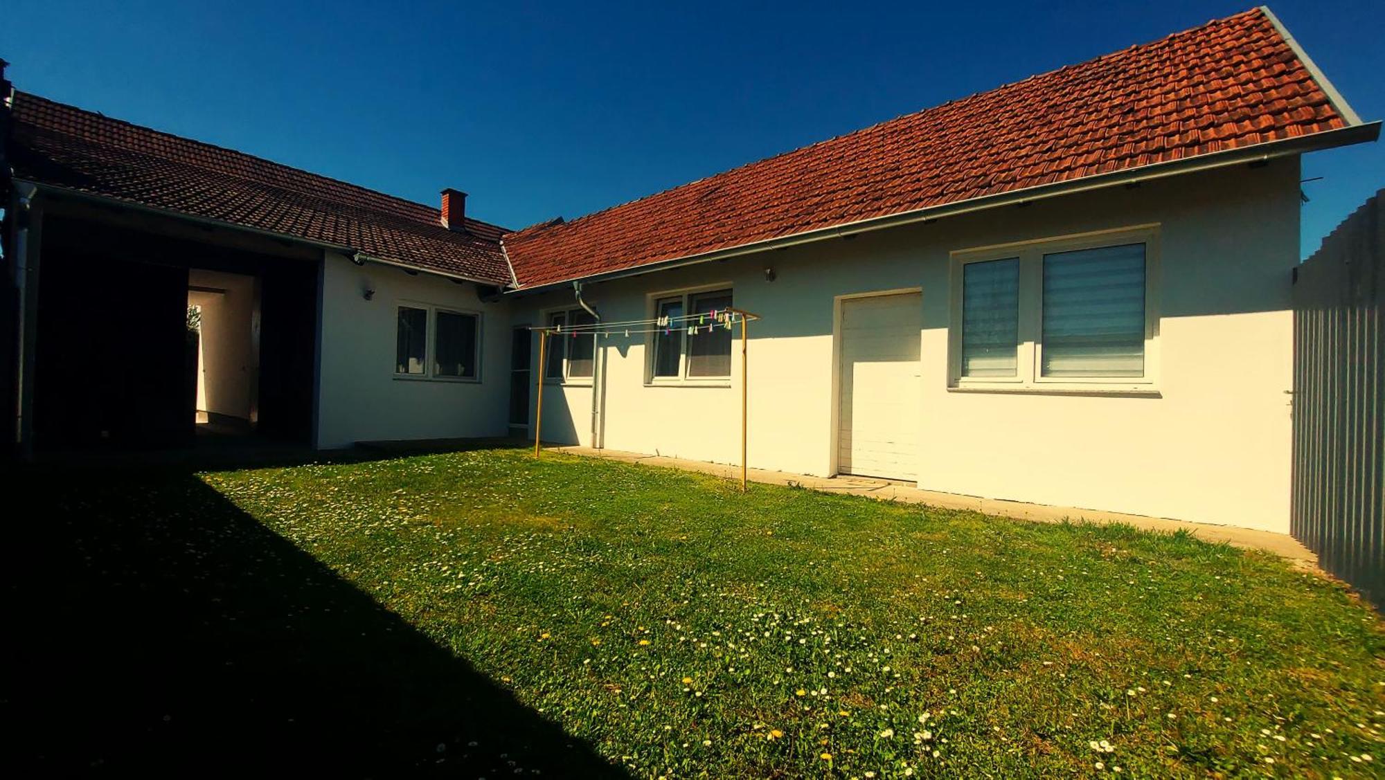 House Krizanovic Apartma